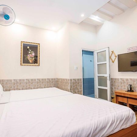 Thanh Anh 2 Hotel - Gan Cho Dem Dalat Bagian luar foto