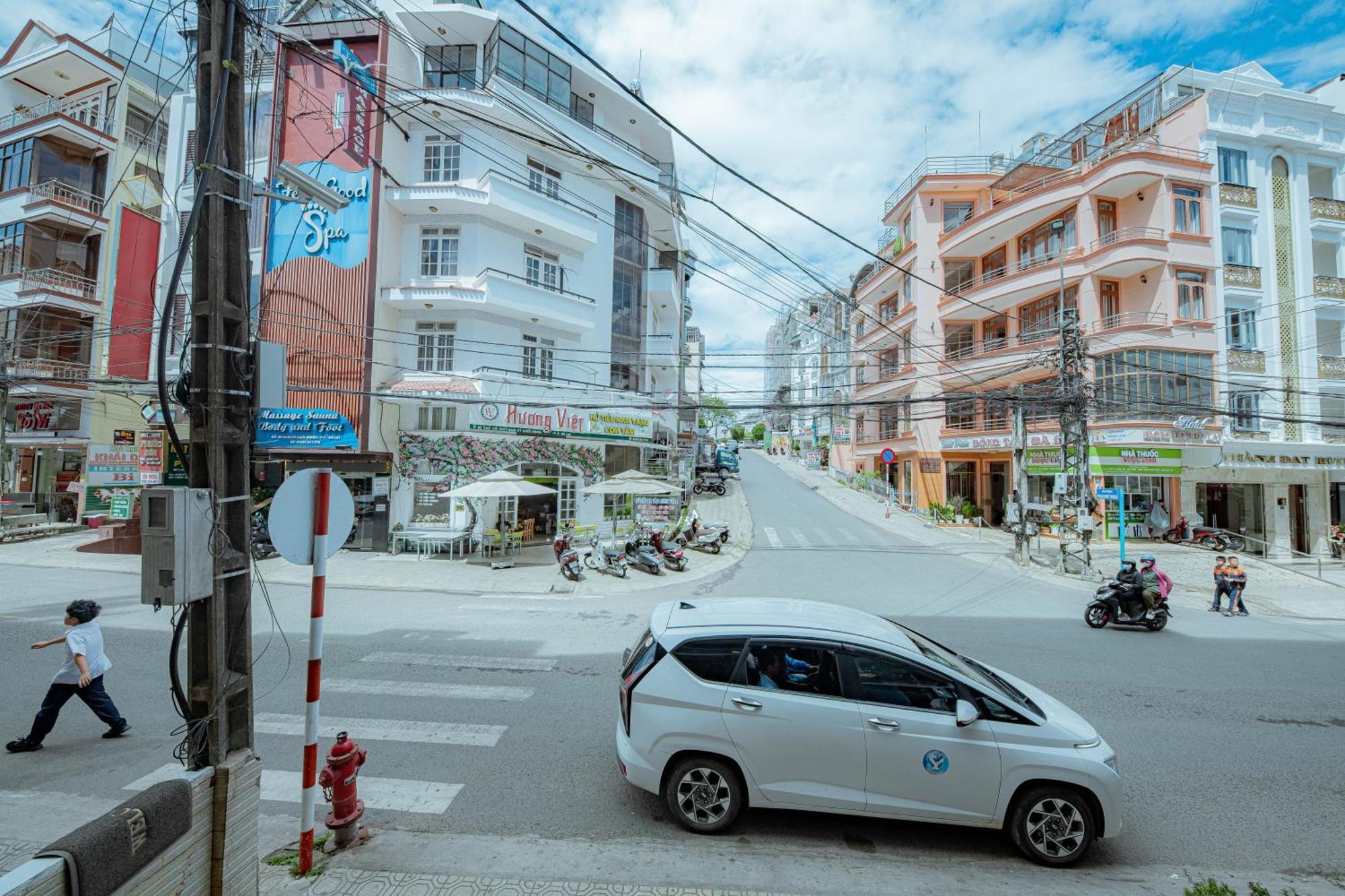 Thanh Anh 2 Hotel - Gan Cho Dem Dalat Bagian luar foto