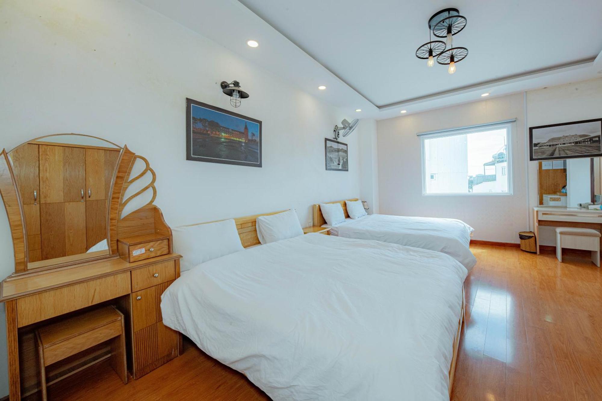 Thanh Anh 2 Hotel - Gan Cho Dem Dalat Bagian luar foto