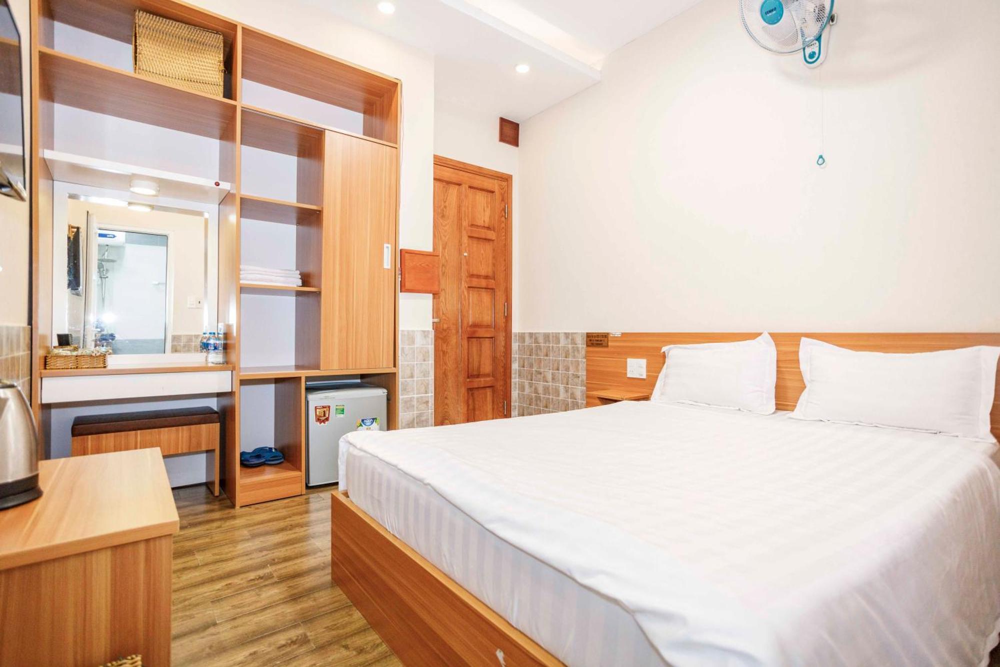 Thanh Anh 2 Hotel - Gan Cho Dem Dalat Bagian luar foto